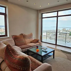  Апартаменты With Sea View