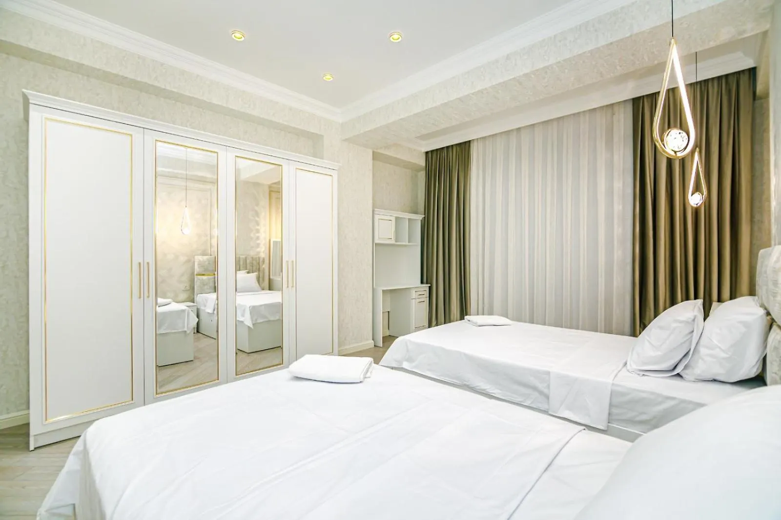 Premium Apartment In Street Nizami Baku